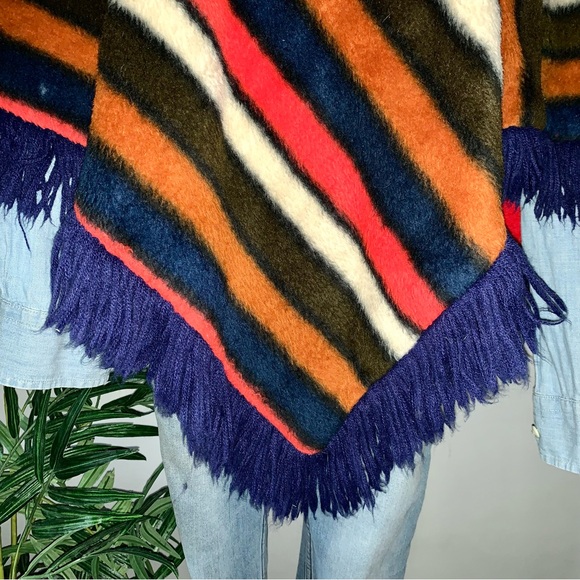 Vintage Unique Chevron Teddy Poncho Faux Fur One Size - Picture 8 of 15